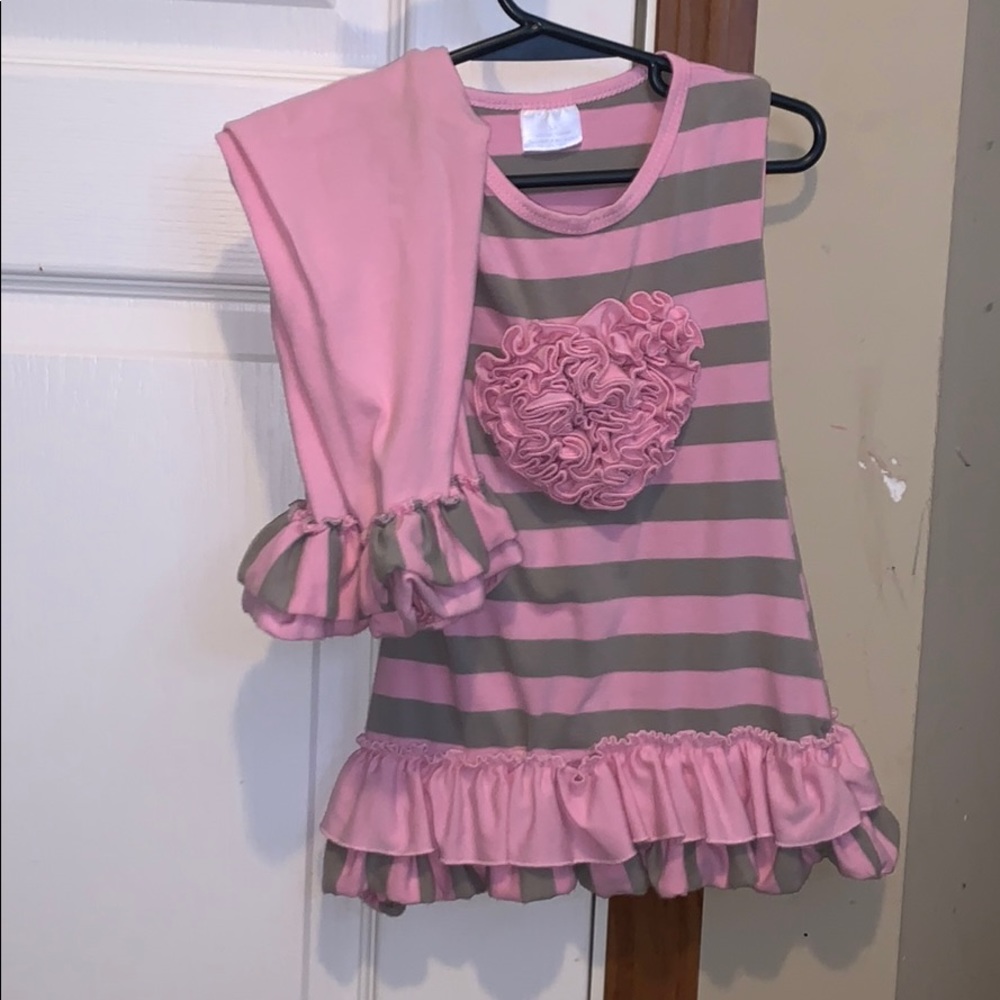 XS (2T) Boutique Capri set EUC